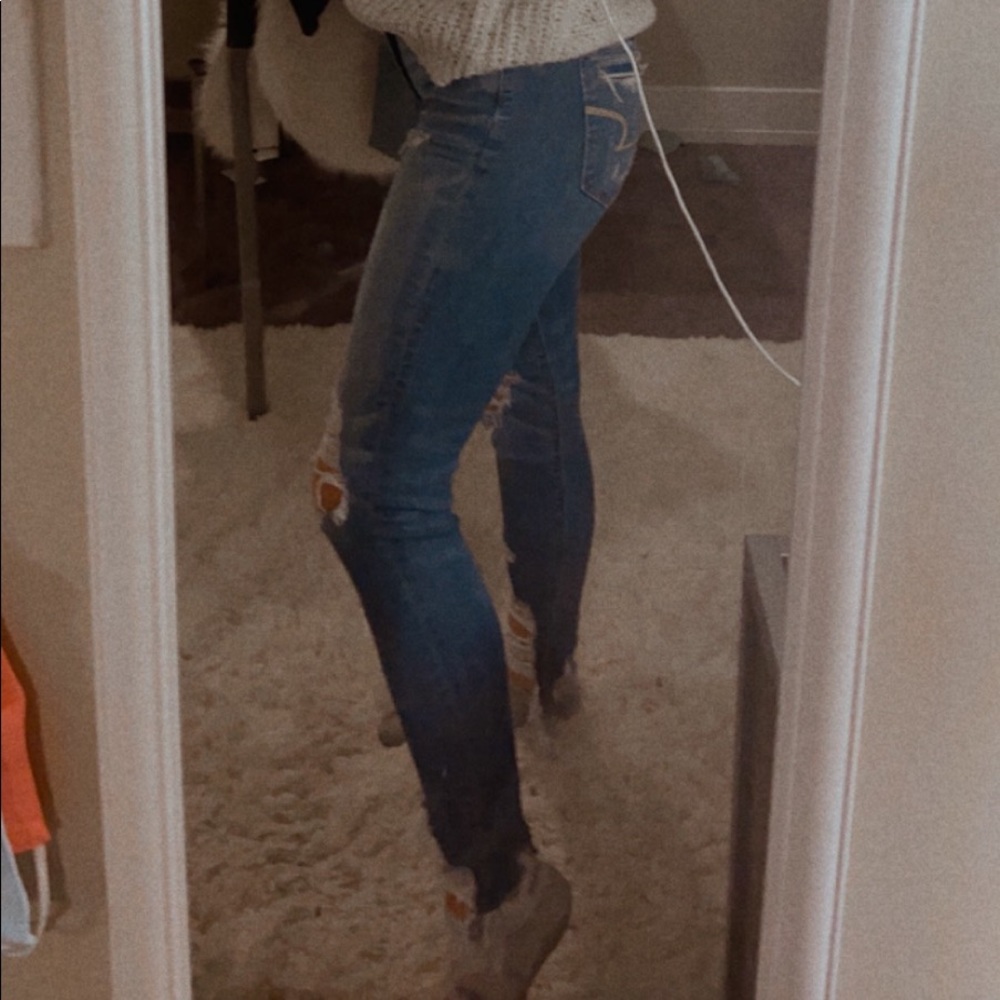 Jeans - Picture 2 of 3